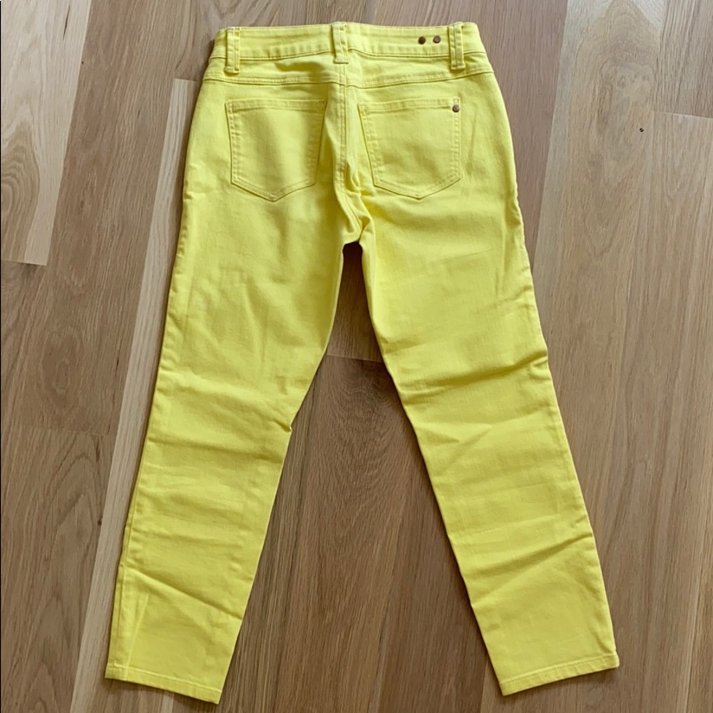 Jeans - Picture 3 of 4